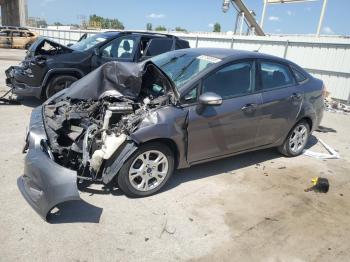  Salvage Ford Fiesta