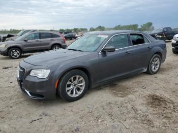  Salvage Chrysler 300