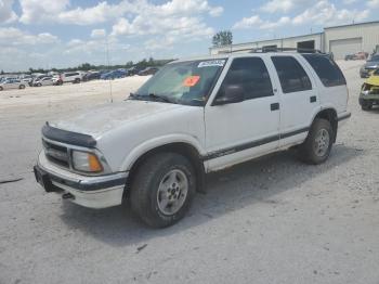  Salvage Chevrolet Blazer