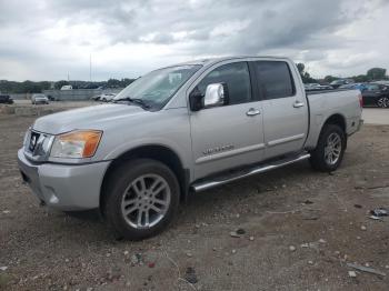  Salvage Nissan Titan