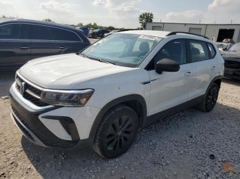  Salvage Volkswagen Taos