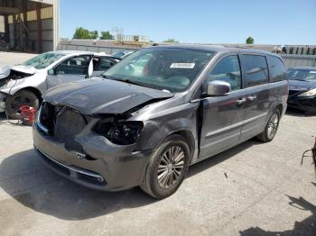  Salvage Chrysler Minivan