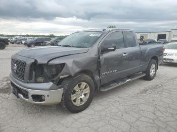  Salvage Nissan Titan
