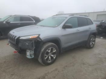  Salvage Jeep Cherokee