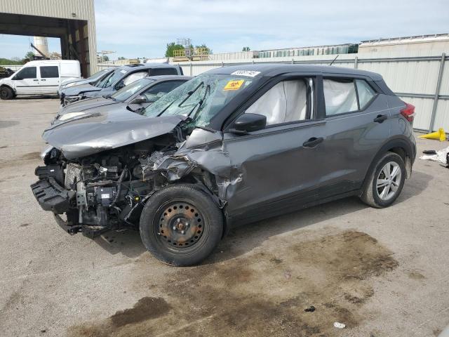  Salvage Nissan Kicks