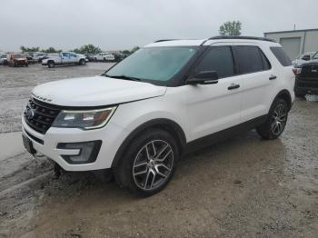  Salvage Ford Explorer