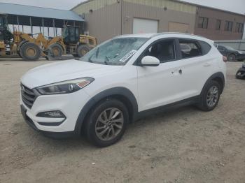  Salvage Hyundai TUCSON