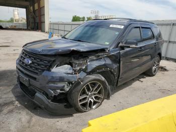  Salvage Ford Explorer