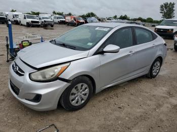  Salvage Hyundai ACCENT