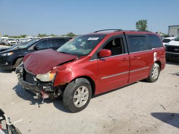  Salvage Chrysler Minivan