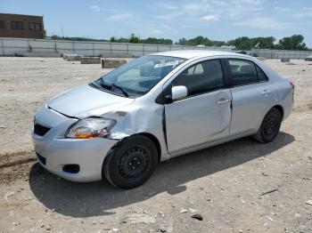  Salvage Toyota Yaris