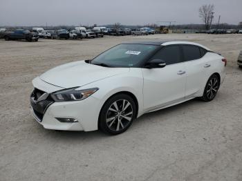  Salvage Nissan Maxima