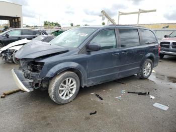  Salvage Dodge Caravan