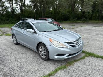  Salvage Hyundai SONATA