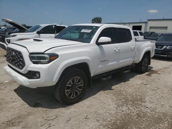 Salvage Toyota Tacoma