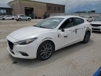  Salvage Mazda 3