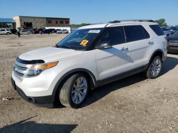  Salvage Ford Explorer
