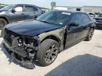  Salvage Chrysler 300