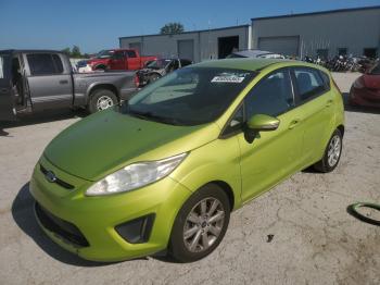  Salvage Ford Fiesta