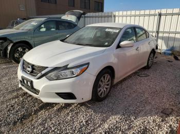  Salvage Nissan Altima