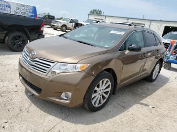  Salvage Toyota Venza