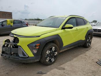  Salvage Hyundai KONA