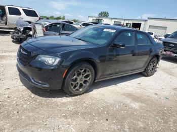  Salvage Chrysler 300