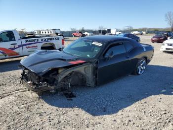 Salvage Dodge Challenger