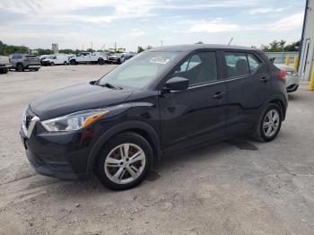 Salvage Nissan Kicks