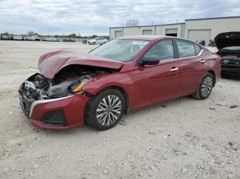 Salvage Nissan Altima