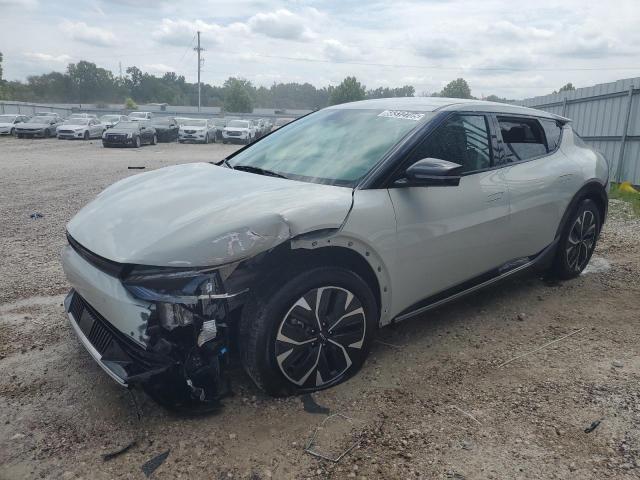  Salvage Kia EV6