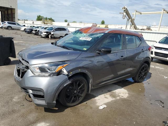  Salvage Nissan Kicks