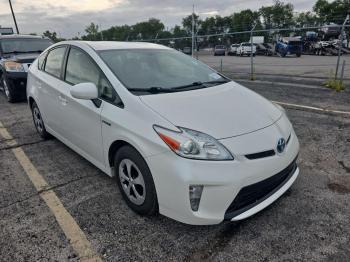  Salvage Toyota Prius