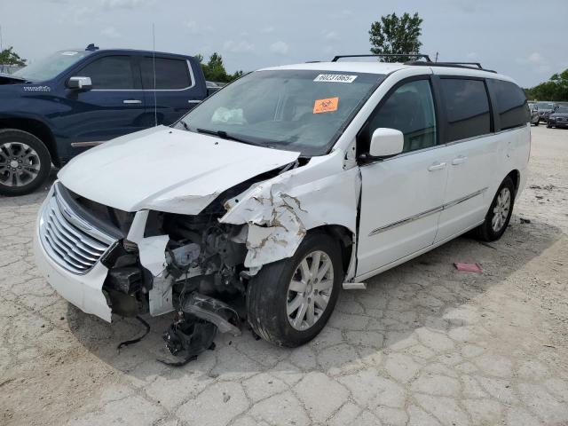  Salvage Chrysler Minivan