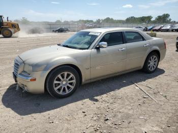  Salvage Chrysler 300