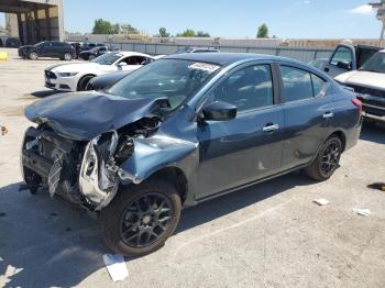  Salvage Nissan Versa