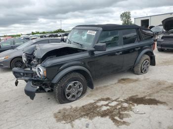  Salvage Ford Bronco
