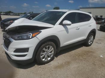  Salvage Hyundai TUCSON