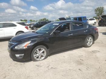  Salvage Nissan Altima
