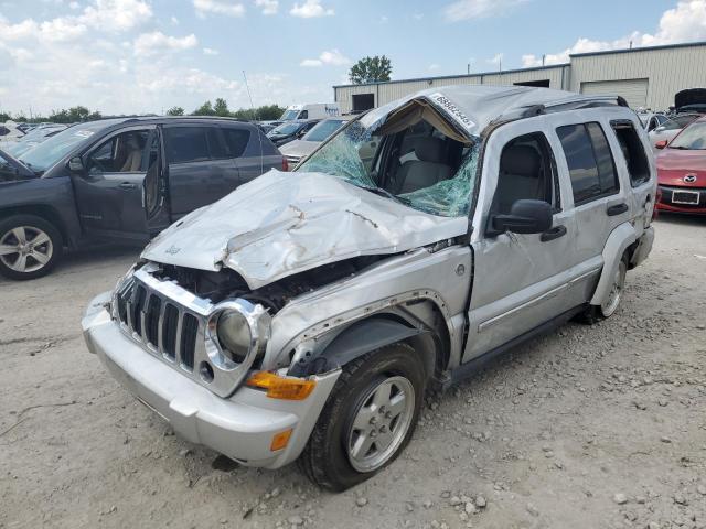  Salvage Jeep Liberty