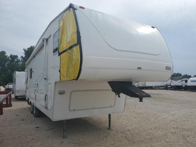  Salvage Keystone Trailer