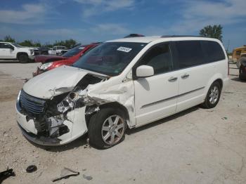  Salvage Chrysler Minivan
