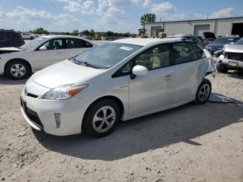 Salvage Toyota Prius