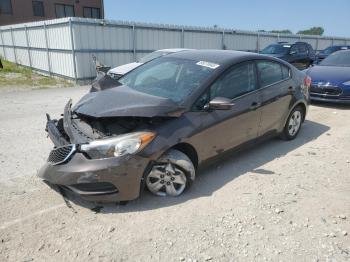  Salvage Kia Forte