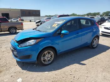 Salvage Ford Fiesta