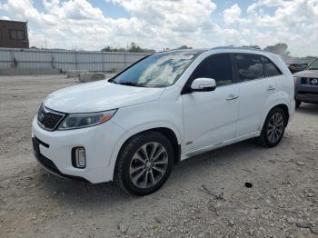  Salvage Kia Sorento