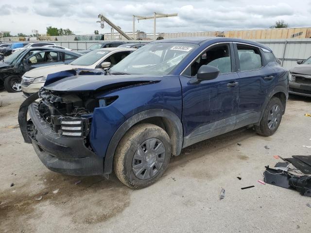  Salvage Nissan Kicks