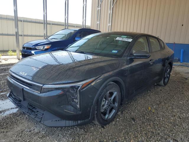  Salvage Kia K4 Lx