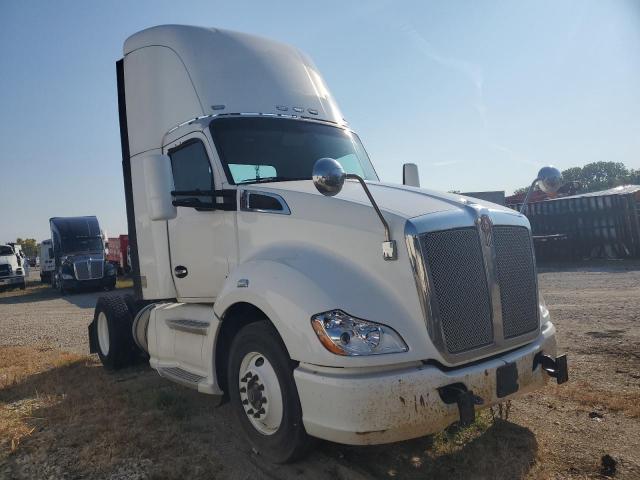  Salvage Kenworth T680