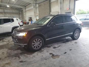  Salvage Volkswagen Touareg